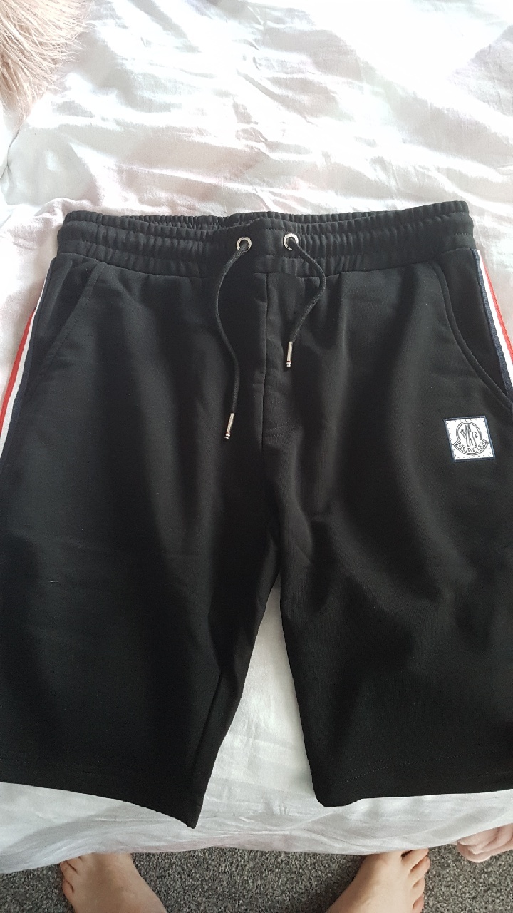 http://img1.superbuy.com/images/app/2018/07/25/0907213815325_5_5_7.jpg?x-oss-process=image/resize,w_950