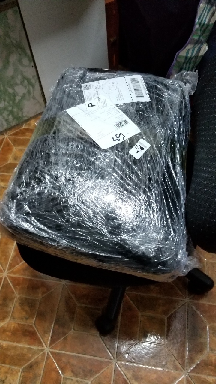 http://img1.superbuy.com/images/app/2018/10/31/4885188715409_7_1_3.jpg?x-oss-process=image/resize,w_950