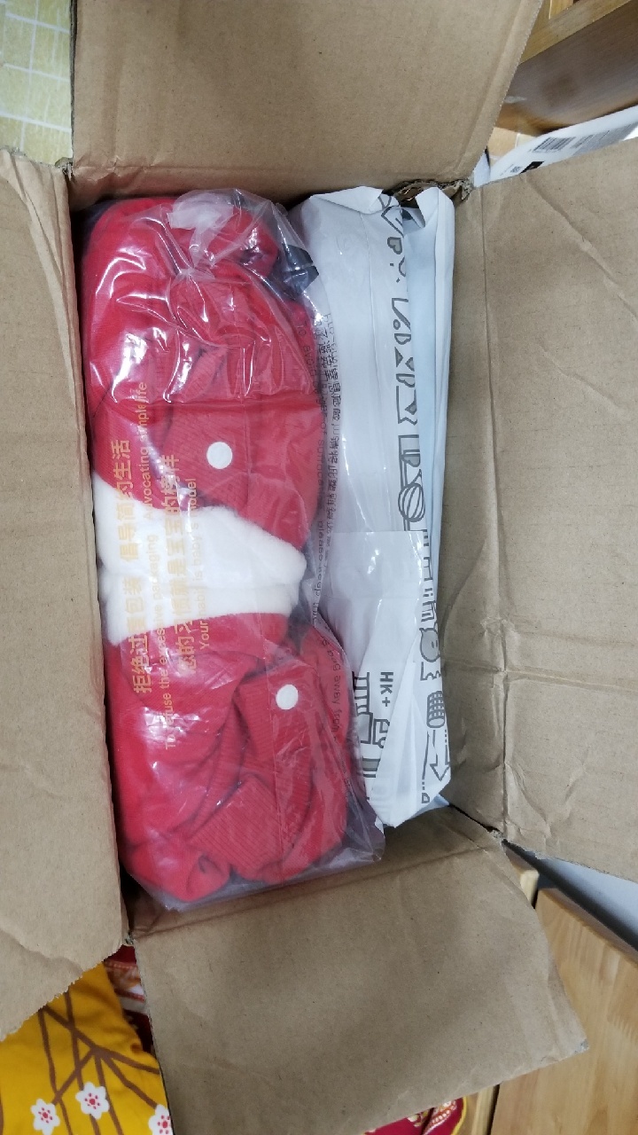 http://img1.superbuy.com/images/app/2018/11/29/6423183415434_3_1_5.jpg?x-oss-process=image/resize,w_950