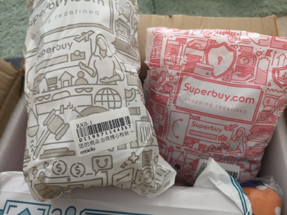http://img1.superbuy.com/images/app/2019/08/07/8263807415651_8_2_2.jpg?x-oss-process=image/resize,w_950