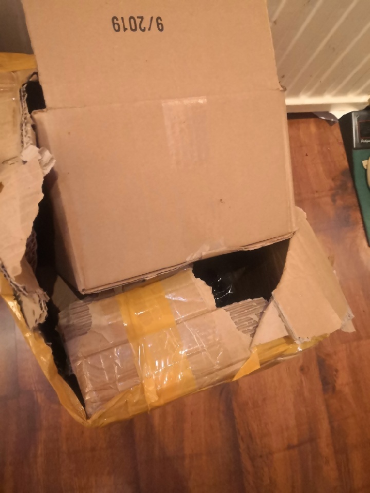 http://img1.superbuy.com/images/app/2019/10/17/7747910215712_9_7_7.jpg?x-oss-process=image/resize,w_950