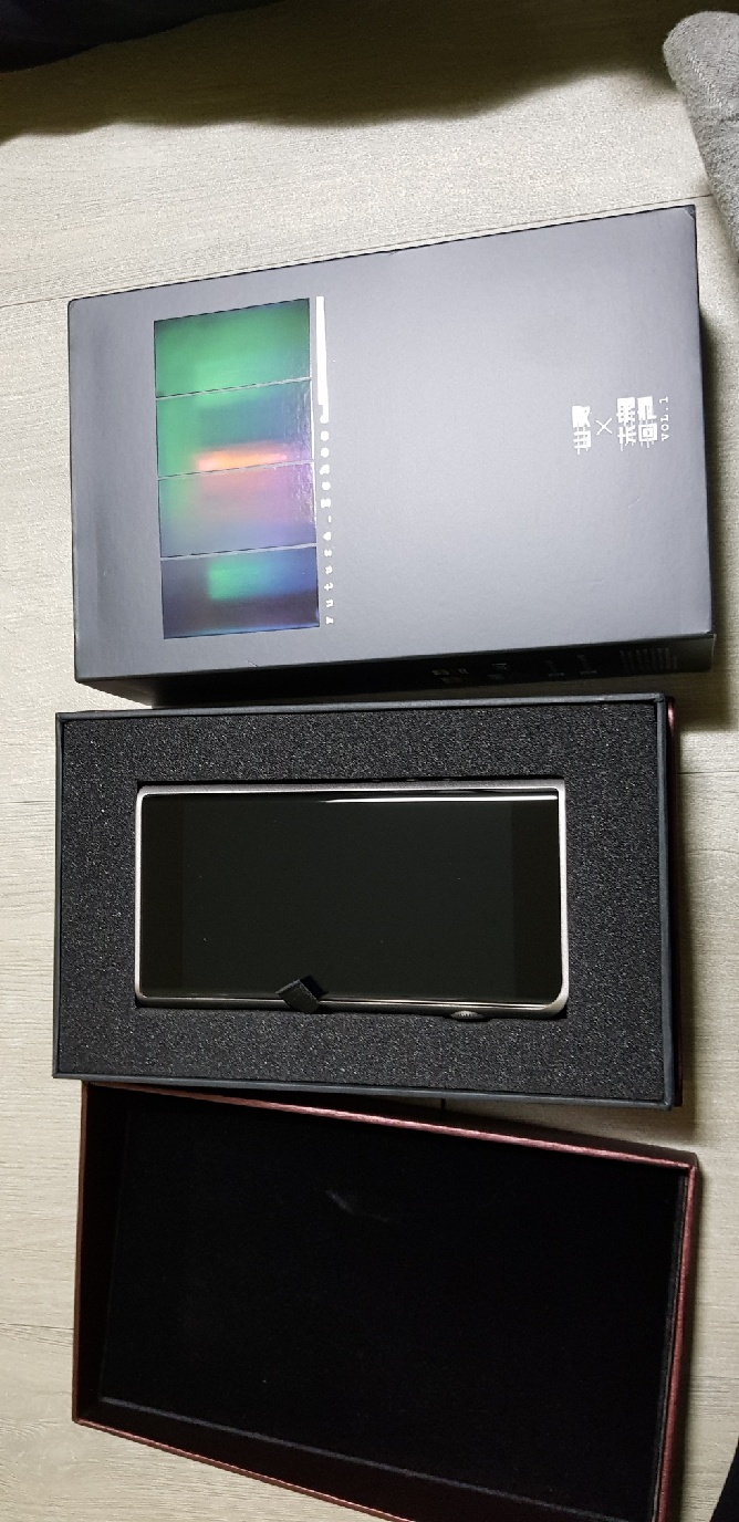 http://img1.superbuy.com/images/app/2020/11/24/2359127816062_4_1_6.jpg?x-oss-process=image/resize,w_950