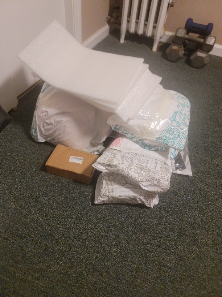 http://img1.superbuy.com/images/app/2024/11/30/3649932617329_0_8_3.jpg?x-oss-process=image/resize,w_950