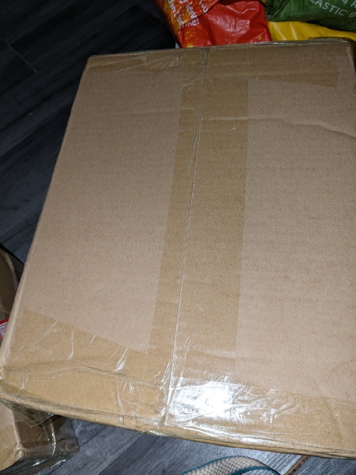http://img1.superbuy.com/images/app/2025/02/27/4503011917406_1_4_1.jpg?x-oss-process=image/resize,w_950