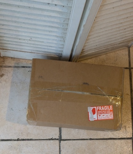 http://img1.superbuy.com/images/app/2025/04/20/4440661517451_4_6_7.jpg?x-oss-process=image/resize,w_950