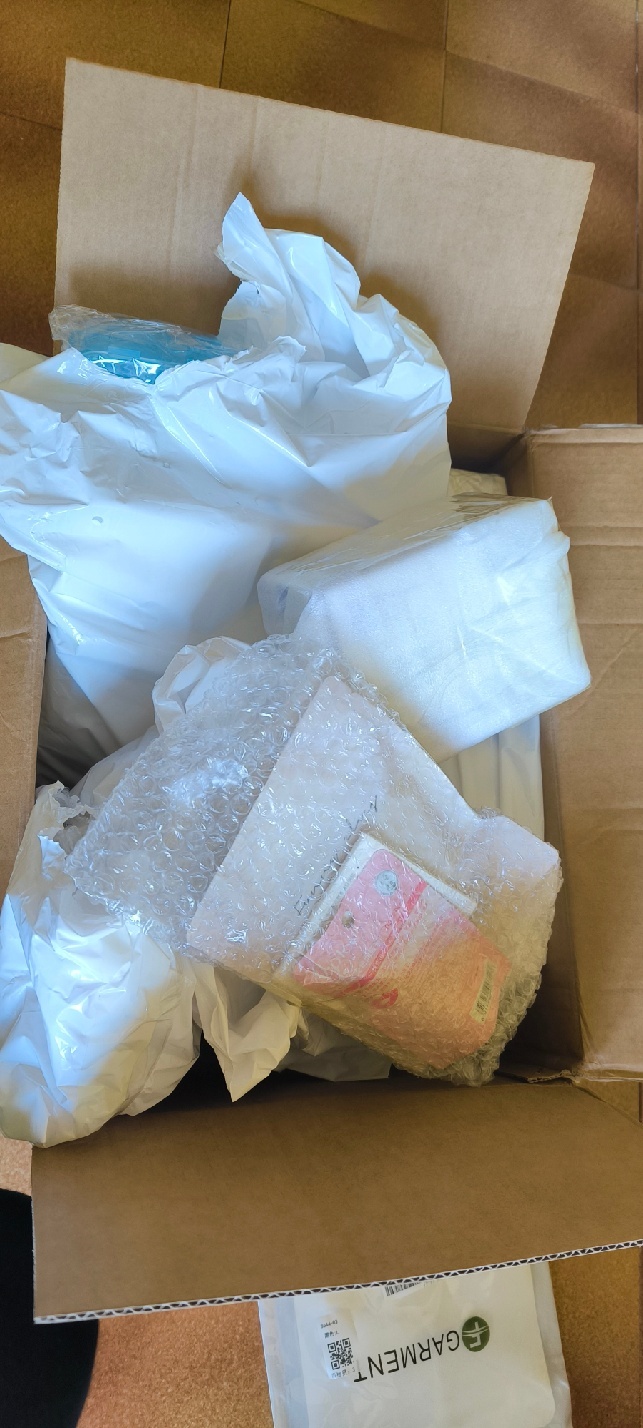 http://img1.superbuy.com/images/app/2025/10/02/0731397217594_6_4_3.jpg?x-oss-process=image/resize,w_950