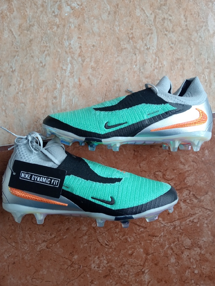 http://img1.superbuy.com/images/app/2025/10/10/5823764917600_2_8_6.jpg?x-oss-process=image/resize,w_950