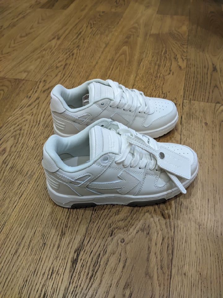 http://img1.superbuy.com/images/app/2025/12/03/0205116617648_2_9_4.jpg?x-oss-process=image/resize,w_950