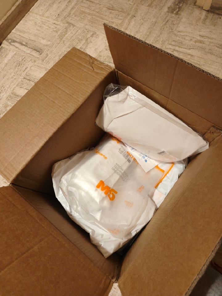 http://img1.superbuy.com/images/app/2025/12/03/8380735717647_6_3_2.jpg?x-oss-process=image/resize,w_950