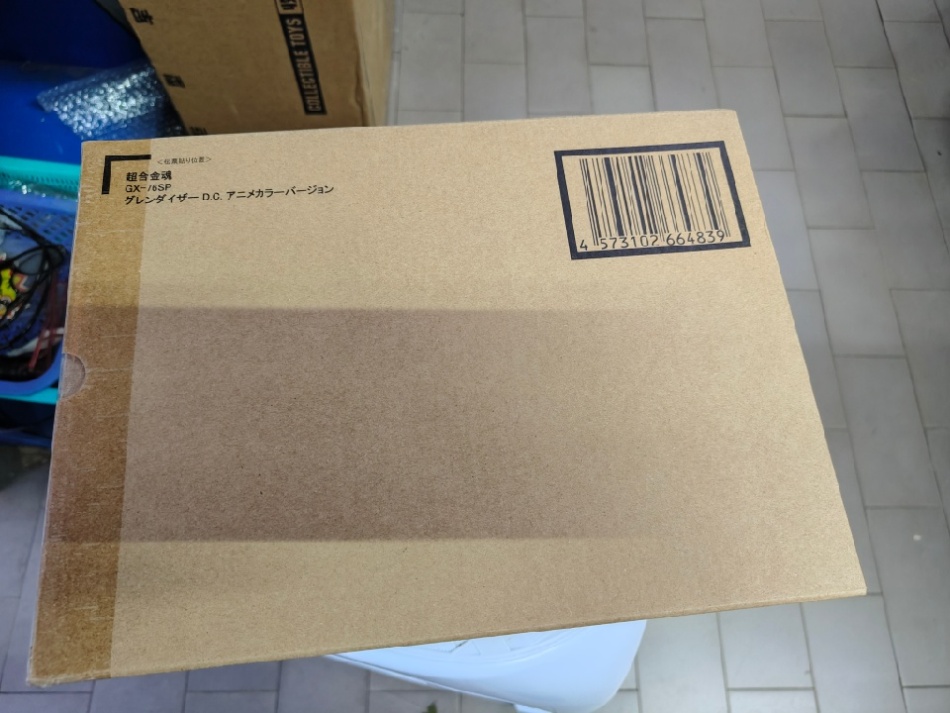 http://img1.superbuy.com/images/app/2025/12/14/2007919817657_0_0_1.jpg?x-oss-process=image/resize,w_950