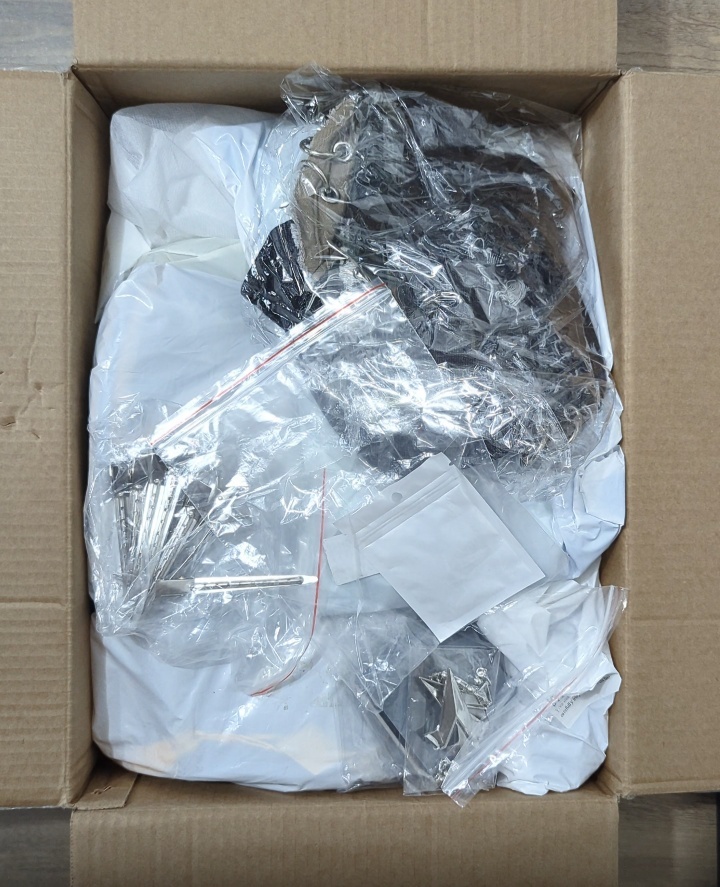 http://img1.superbuy.com/images/app/2026/03/10/4284174617731_2_3_6.jpg?x-oss-process=image/resize,w_950