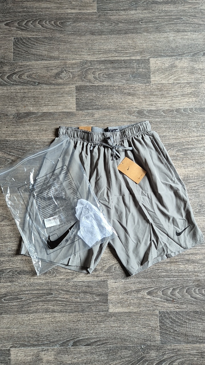 http://img1.superbuy.com/images/app/2026/05/08/5523542917782_8_8_5.jpg?x-oss-process=image/resize,w_950
