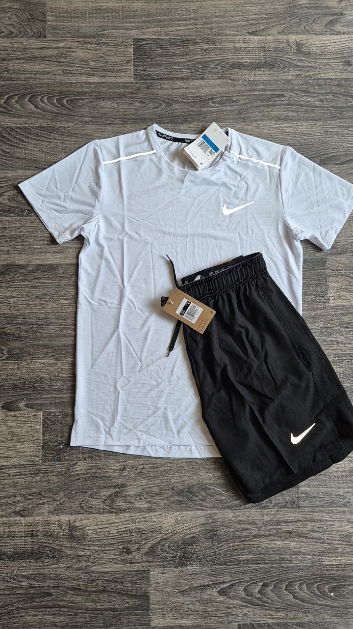 http://img1.superbuy.com/images/app/2026/07/02/3358974117830_1_5_9.jpg?x-oss-process=image/resize,w_950
