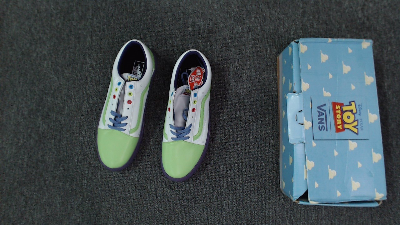 [UPDATE] recieved QC pics of the cheap vans store i posted It's a W fam r/FashionReps