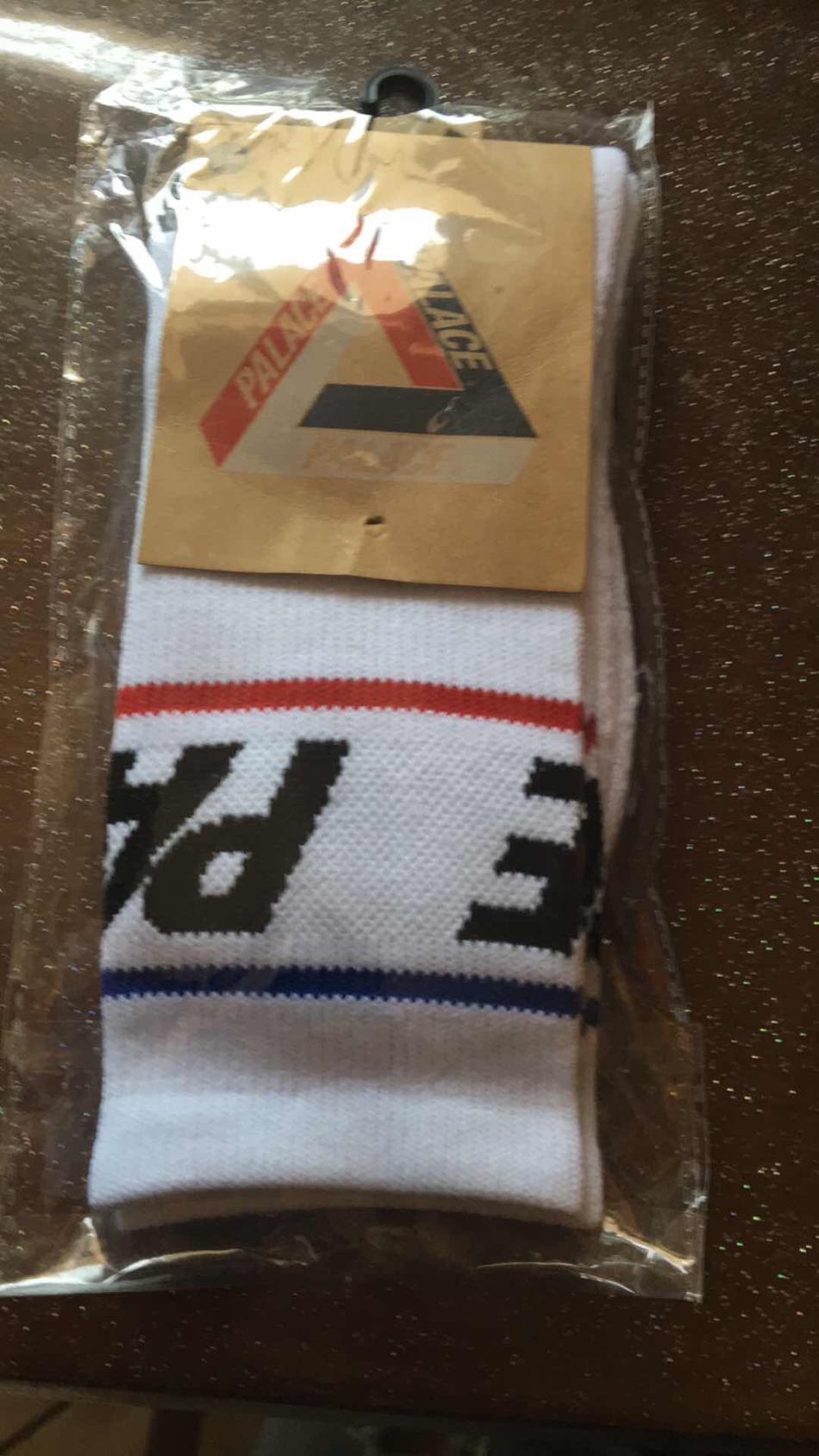 https://img1.superbuy.com/images/consult/2017/11/02/d2f53d14cb09b7e3e0897fa7fde42fde.jpg?x-oss-process=image/resize,w_950