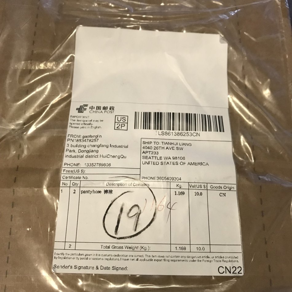 https://img1.superbuy.com/images/consult/2018/04/12/77bd740218bf5073ae4ace5db04670fd.jpg?x-oss-process=image/resize,w_950