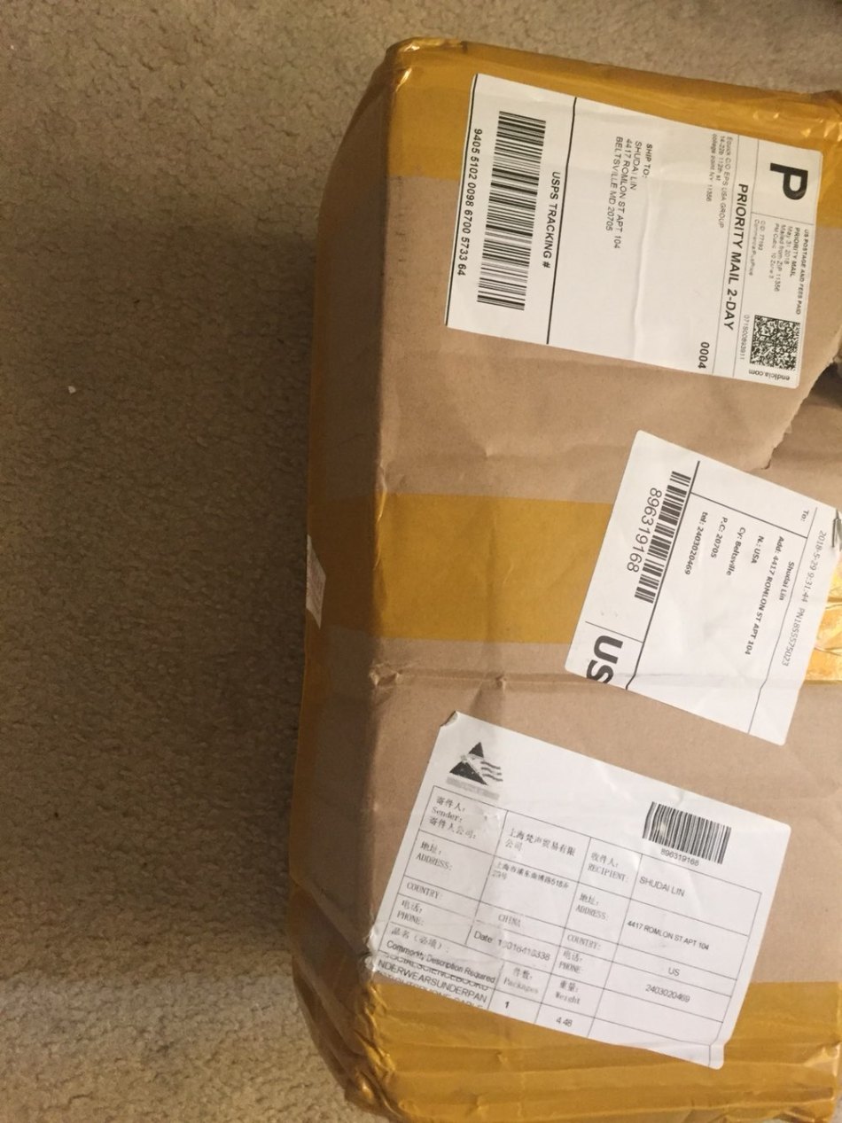 https://img1.superbuy.com/images/consult/2018/06/07/99651358c8b53cc10e3cdb90636fcda4.jpg?x-oss-process=image/resize,w_950