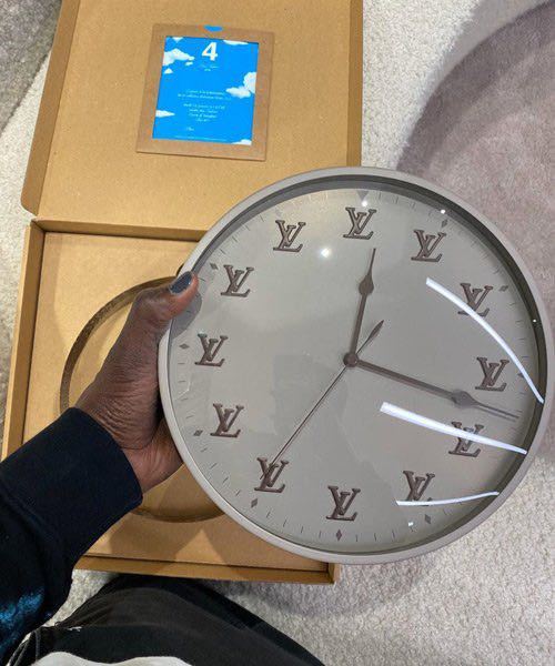 https://img1.superbuy.com/images/consult/2020/12/30/75288ce555820e163fb6807fdea841ce.jpg?x-oss-process=image/resize,w_950