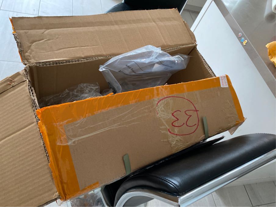 https://img1.superbuy.com/images/consult/2021/01/01/886b48d573027a5be94f11bb11d5977b.jpg?x-oss-process=image/resize,w_950