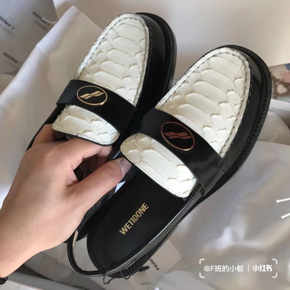 https://img1.superbuy.com/images/consult/2021/06/25/5a1490ab678e61f444c3ee9d59cddef8.jpg?x-oss-process=image/resize,w_950