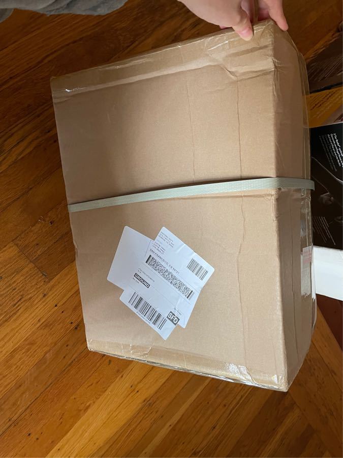 https://img1.superbuy.com/images/consult/2022/01/06/f3088680584c159f5fa411bcd88cb028.jpg?x-oss-process=image/resize,w_950
