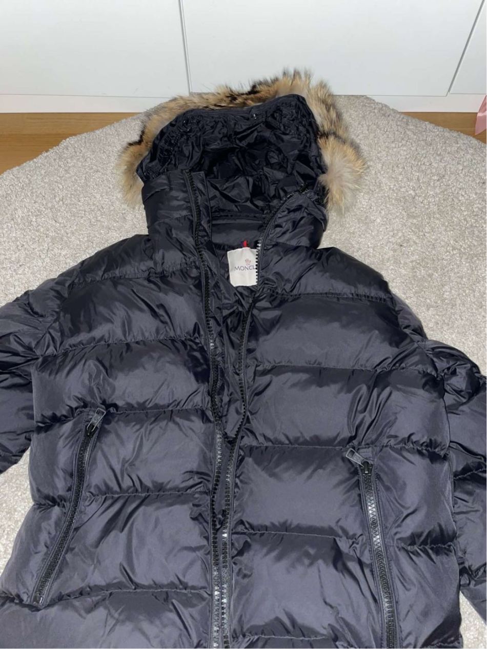 https://img1.superbuy.com/images/consult/2022/02/02/7ca8a4f93a4128dec30901658835b4a3.jpg?x-oss-process=image/resize,w_950