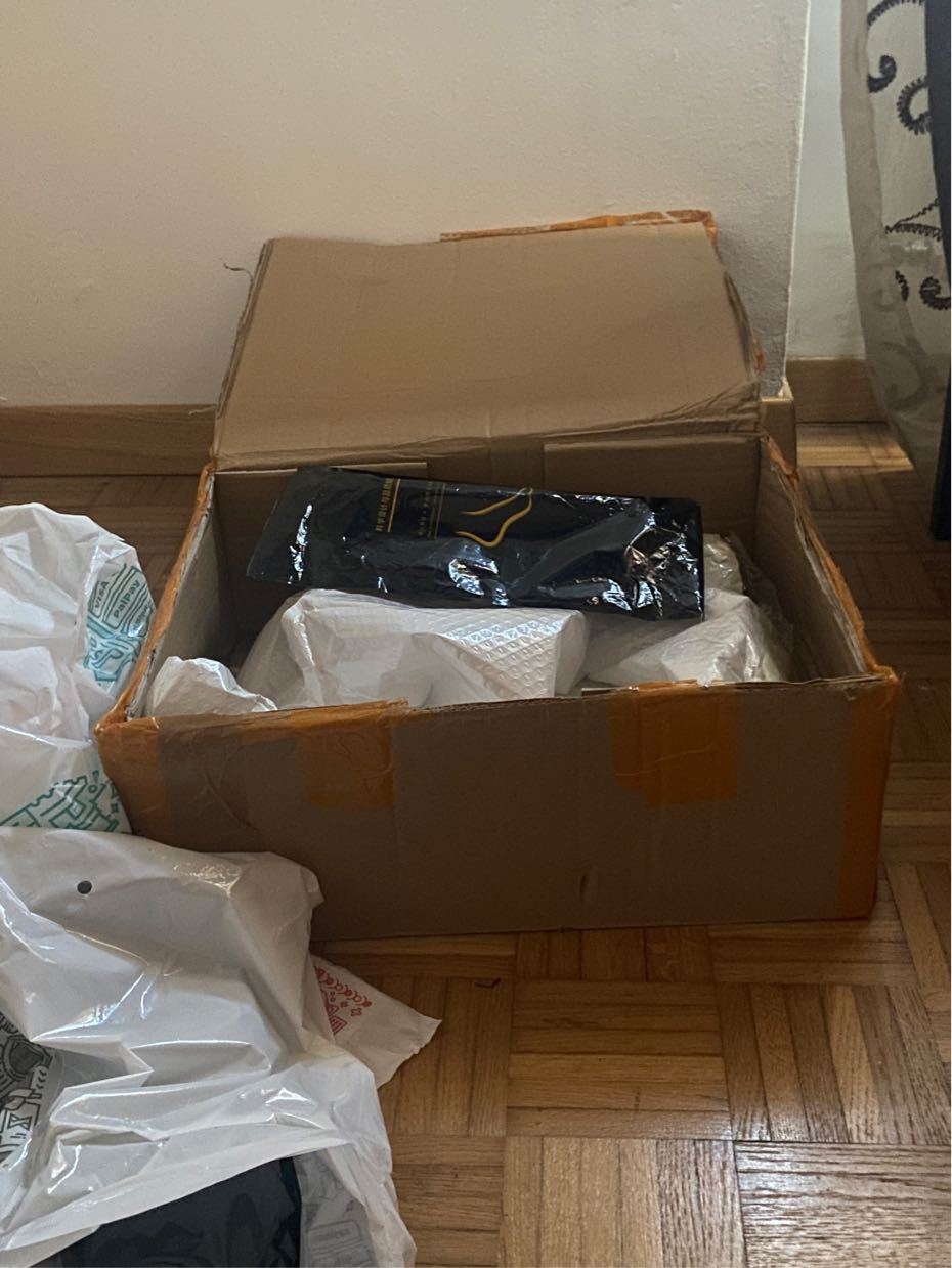 https://img1.superbuy.com/images/consult/2022/08/19/9ea2b2a2349f1cc67054e5c451a4d772.jpg?x-oss-process=image/resize,w_950