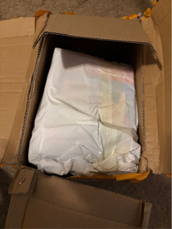 https://img1.superbuy.com/images/consult/2024/12/16/fb8f6fb398d864b7ed076592e1393637.jpg?x-oss-process=image/resize,w_950