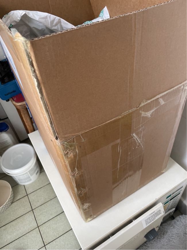 https://img1.superbuy.com/images/consult/2025/02/17/ca3c1662904bab0d3f51637de3389d3e.jpg?x-oss-process=image/resize,w_950