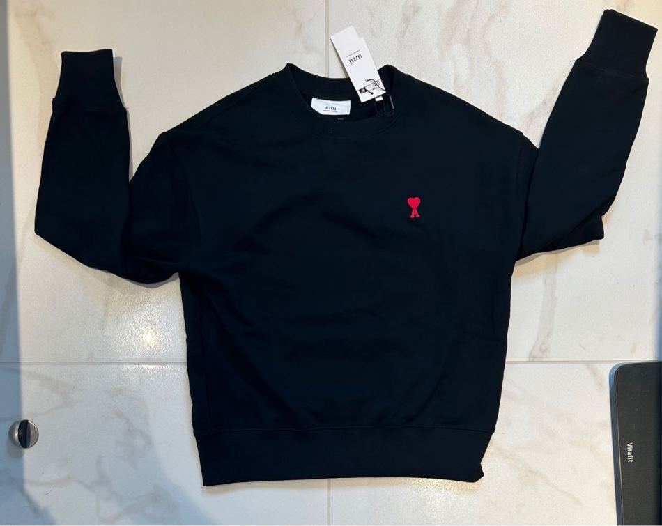 https://img1.superbuy.com/images/consult/2025/02/21/56e145a957edac6d99e986cf0d4f18ac.jpg?x-oss-process=image/resize,w_950