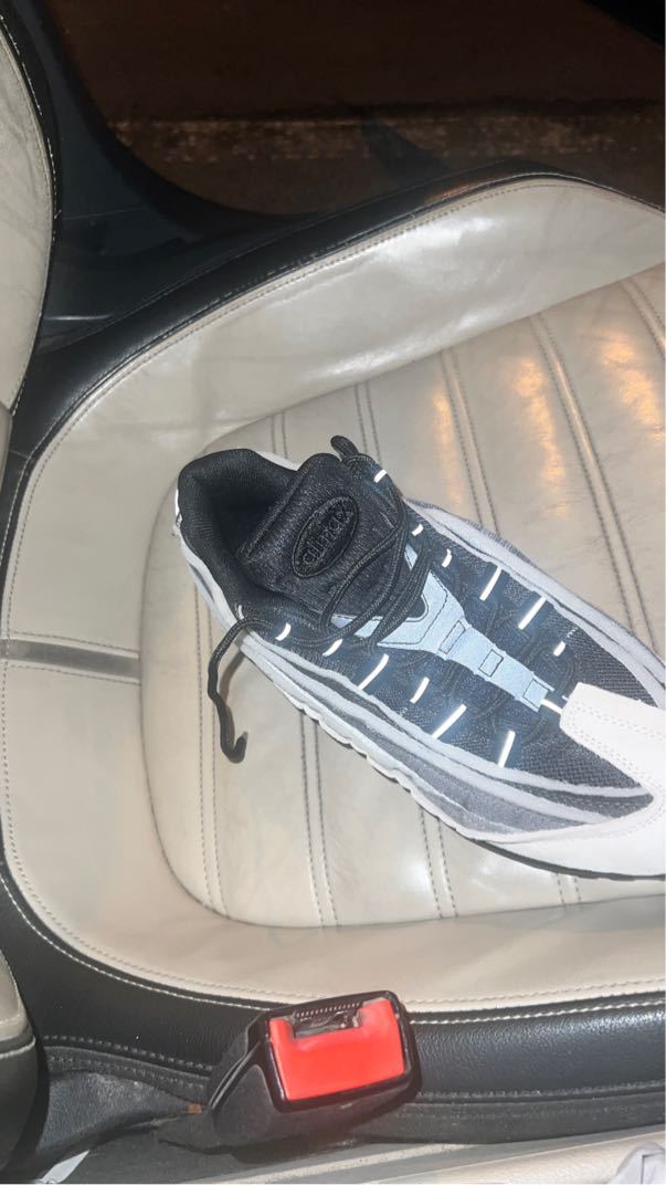 https://img1.superbuy.com/images/consult/2025/04/03/5a92006b76c5f0ed76aa8be7039acd27.jpg?x-oss-process=image/resize,w_950