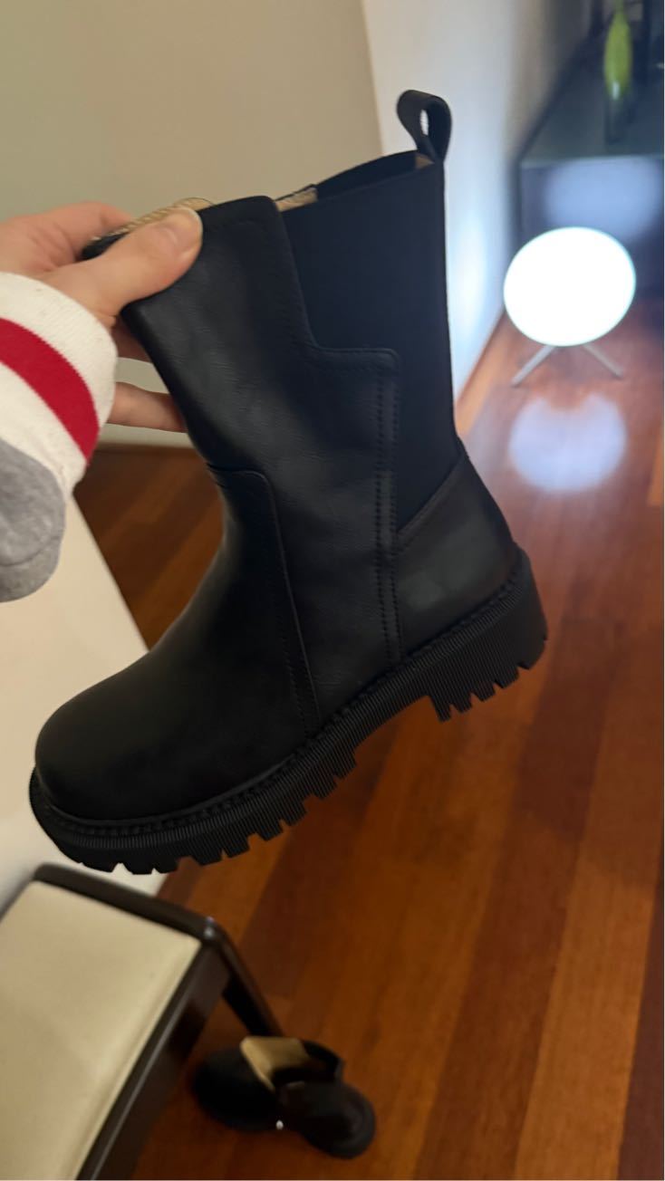 https://img1.superbuy.com/images/consult/2025/06/05/1d18d300f4712e9face20284638f407f.jpg?x-oss-process=image/resize,w_950