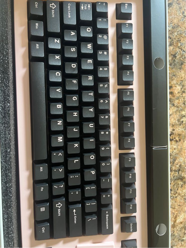 https://img1.superbuy.com/images/consult/2025/09/20/b349473936e96dcc64b1259412a3fc89.jpg?x-oss-process=image/resize,w_950
