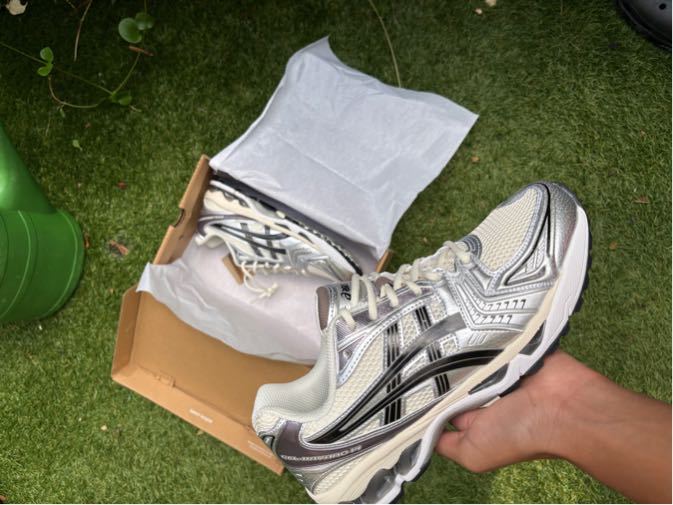 https://img1.superbuy.com/images/consult/2025/09/30/1b39d36a003432e59ab997d84ec5e850.jpg?x-oss-process=image/resize,w_950