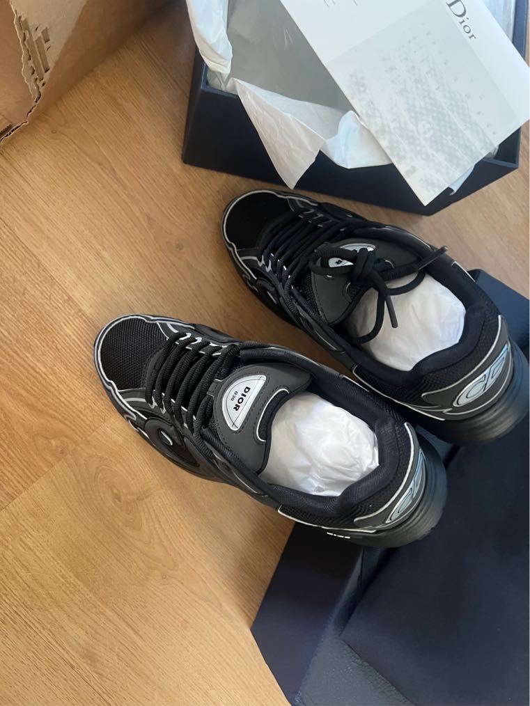 https://img1.superbuy.com/images/consult/2025/10/04/15e241cfa9ab135ee4cd3740eb1616b4.jpg?x-oss-process=image/resize,w_950
