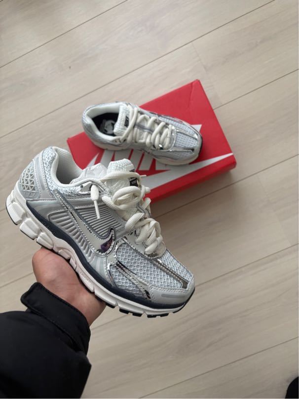 https://img1.superbuy.com/images/consult/2025/10/17/f147ae023cefdadb7d2b1de560c2a94b.jpg?x-oss-process=image/resize,w_950