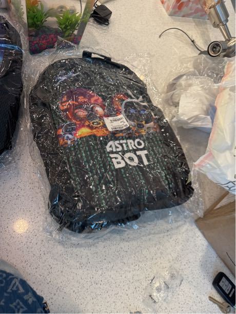 https://img1.superbuy.com/images/consult/2025/10/21/56642bdc39426addd5a24076c76bb4d8.jpg?x-oss-process=image/resize,w_950