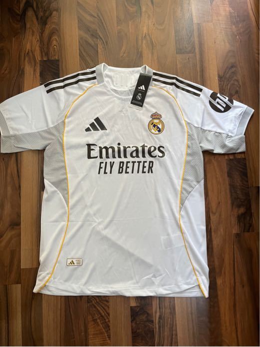 https://img1.superbuy.com/images/consult/2025/10/23/86a7dde066bee2dd570c69224be8e064.jpg?x-oss-process=image/resize,w_950