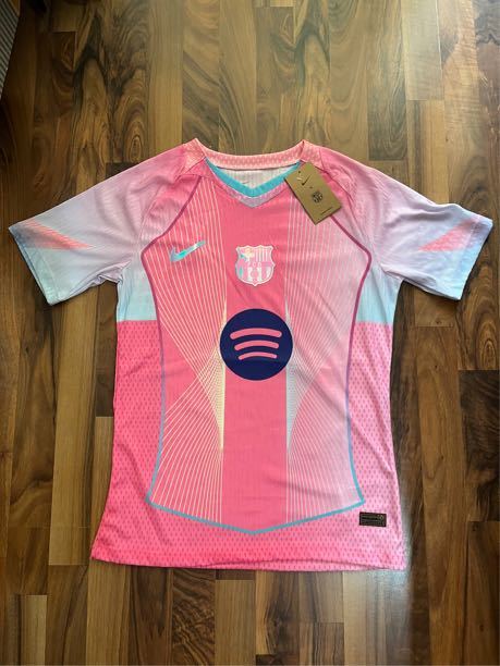 https://img1.superbuy.com/images/consult/2025/10/23/aac4a5f41039325890c2ddd22ca9cc26.jpg?x-oss-process=image/resize,w_950