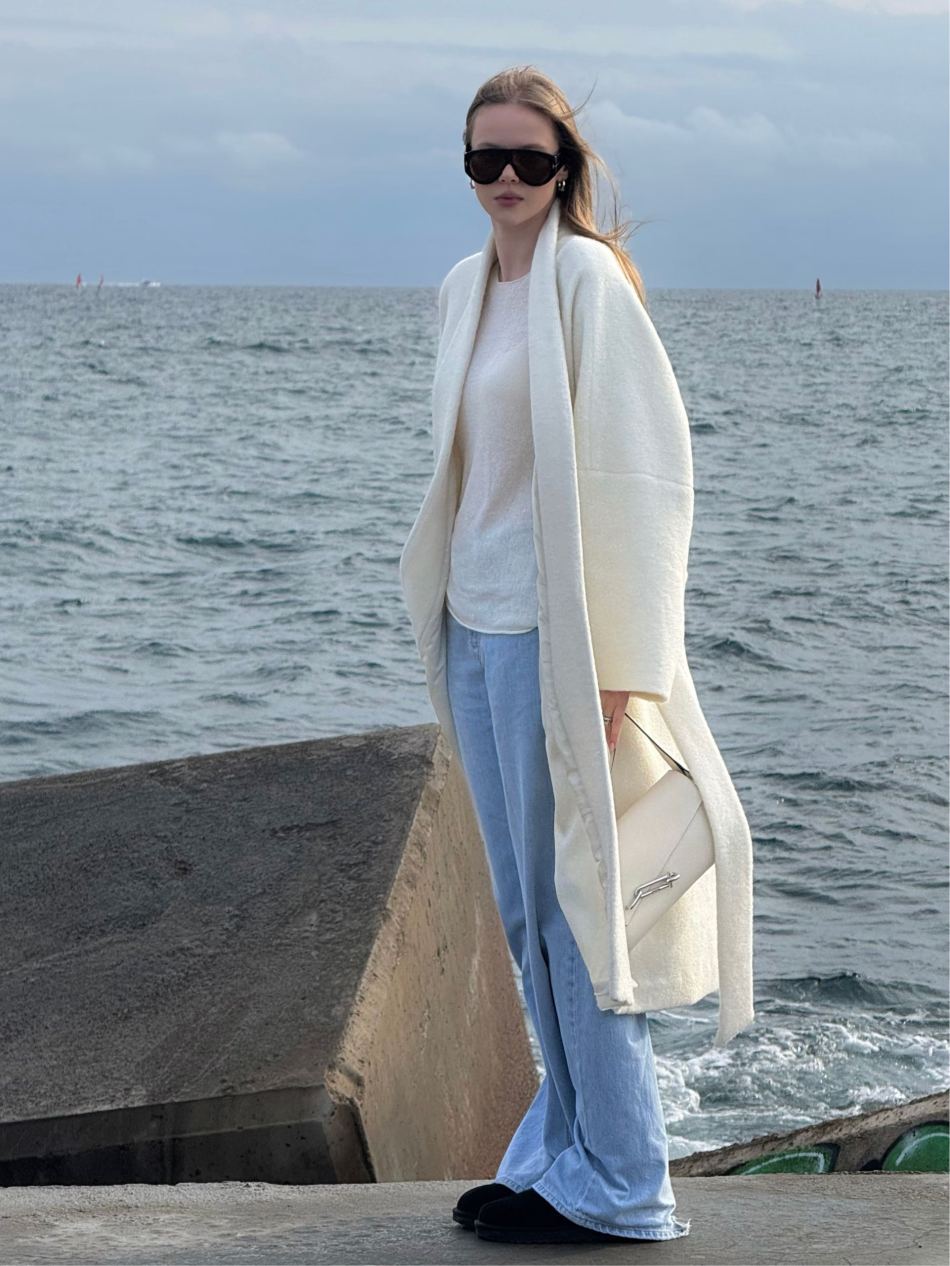 https://img1.superbuy.com/images/consult/2025/12/16/58770a79f4a7175e090b4077680dbdb7.jpg?x-oss-process=image/resize,w_950