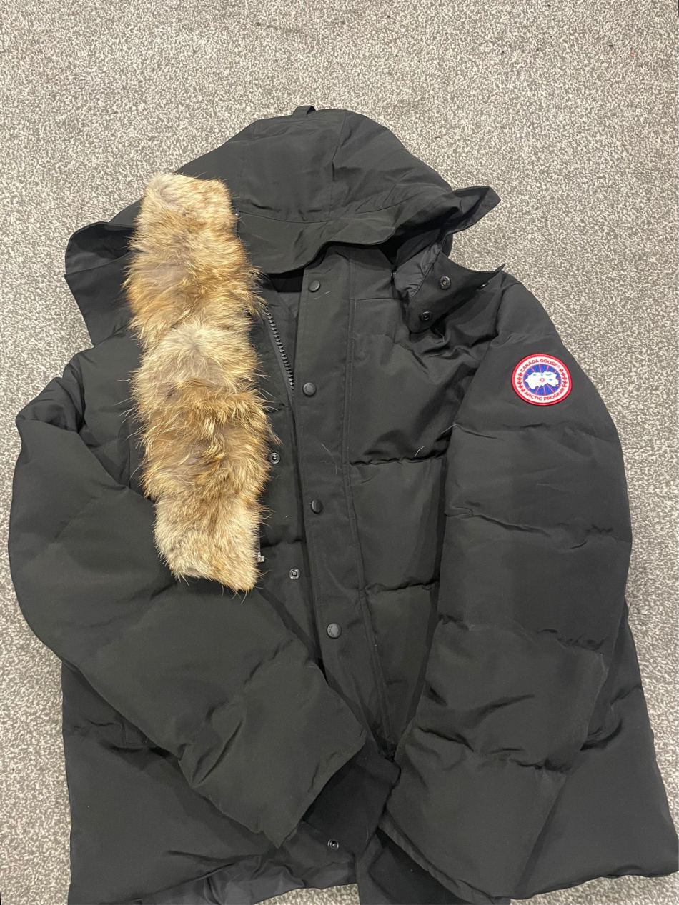 https://img1.superbuy.com/images/consult/2025/12/20/cb91feddc11f3cea70af35571155d939.jpg?x-oss-process=image/resize,w_950