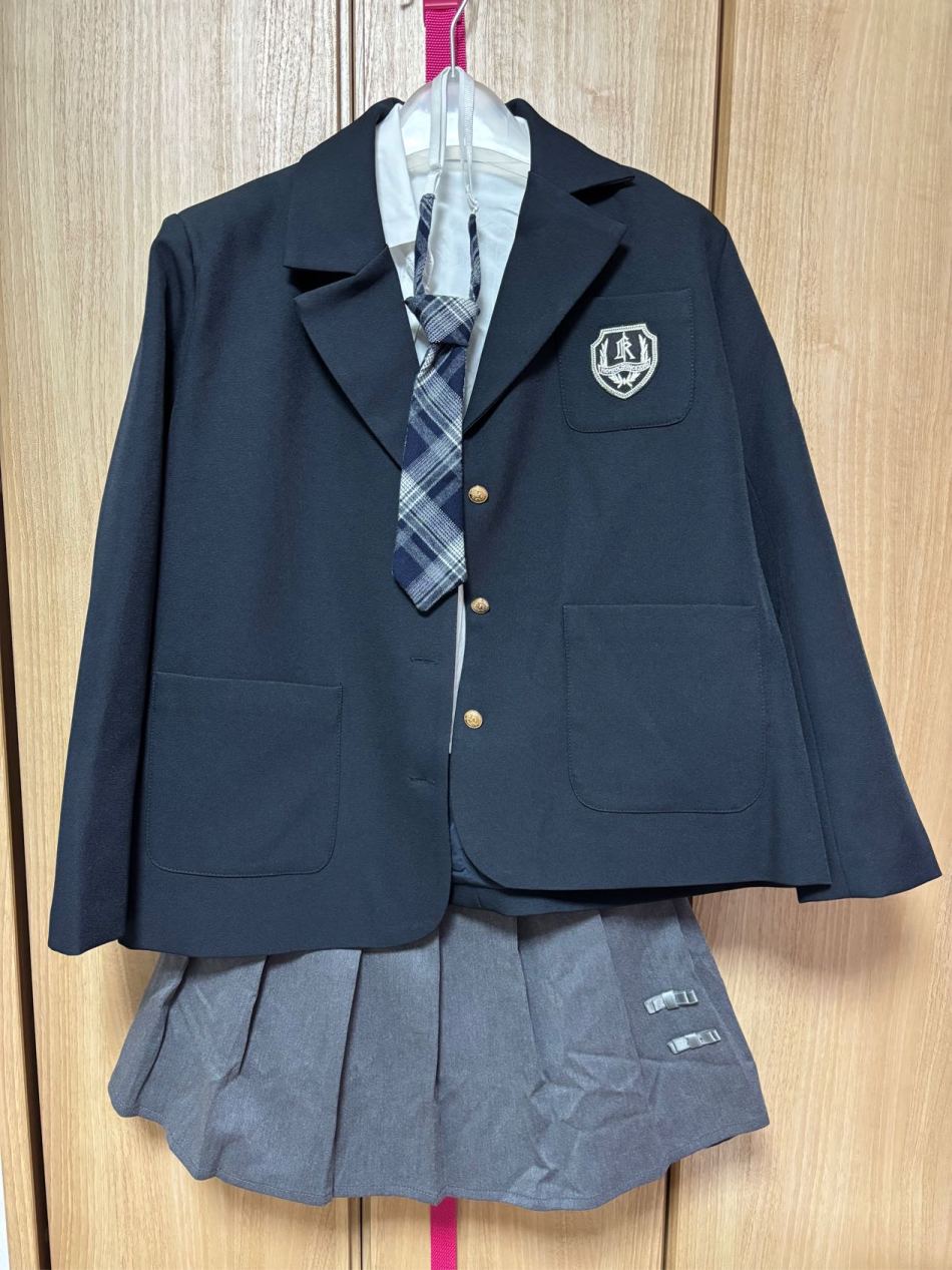 https://img1.superbuy.com/images/consult/2025/12/31/61805e3d98350187a1ad3e1b0e5ae844.jpg?x-oss-process=image/resize,w_950