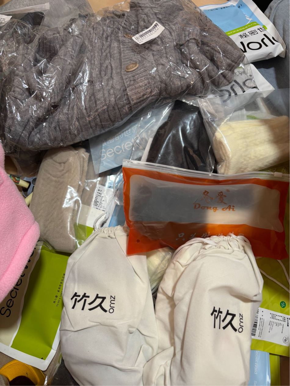 https://img1.superbuy.com/images/consult/2026/01/12/33ecb2fa4c62aa19f42f0d4d77cf5fe0.jpg?x-oss-process=image/resize,w_950