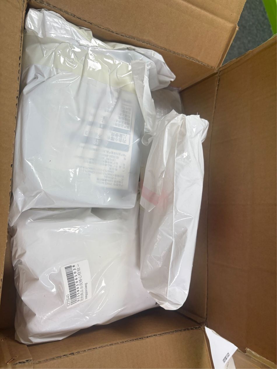 https://img1.superbuy.com/images/consult/2026/01/19/481de3a96022ea0ba3a94a6733d3a186.jpg?x-oss-process=image/resize,w_950