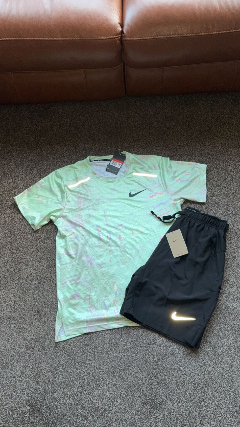 https://img1.superbuy.com/images/consult/2026/05/31/bba44966bf99ca22fafb5ef9c62d08b8.jpg?x-oss-process=image/resize,w_950