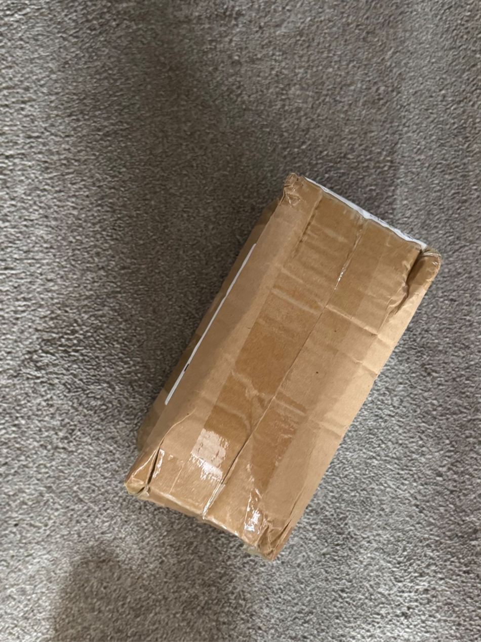 https://img1.superbuy.com/images/consult/2026/06/05/5ad8f0296ae3dba762b206cfd018850a.jpg?x-oss-process=image/resize,w_950