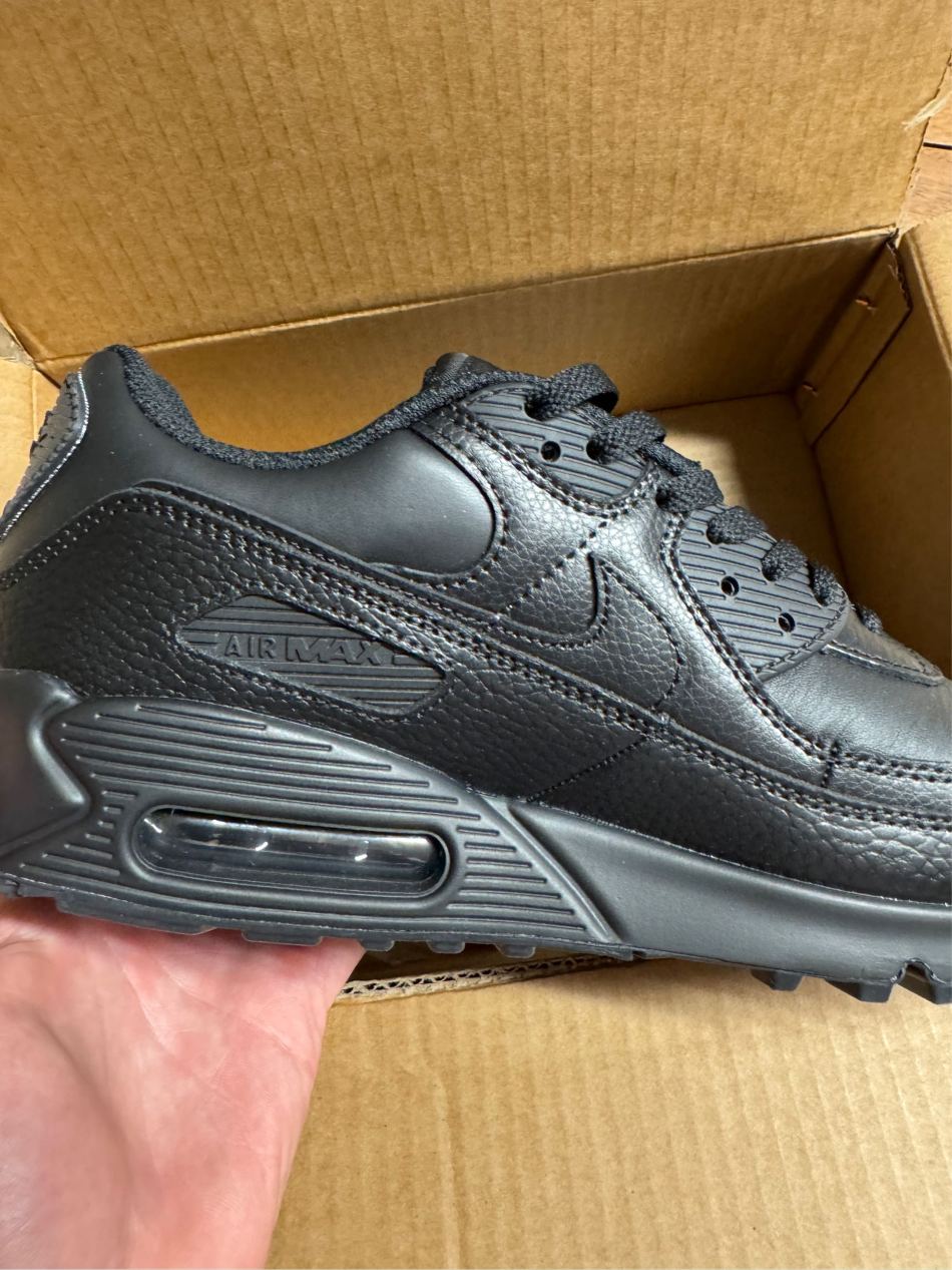 https://img1.superbuy.com/images/consult/2026/06/11/17715bb3d0fd9170d36783a5dcf8f551.jpg?x-oss-process=image/resize,w_950