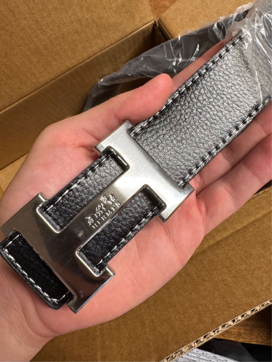 https://img1.superbuy.com/images/consult/2026/06/11/7ca009e78a5fcc8bb357d8ed6124f963.jpg?x-oss-process=image/resize,w_950