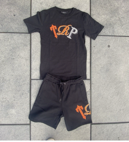 https://img1.superbuy.com/images/package/2024/09/29/2478680b54a78f6944293eac79b4a7c2de6cd98.png?x-oss-process=image/resize,w_950