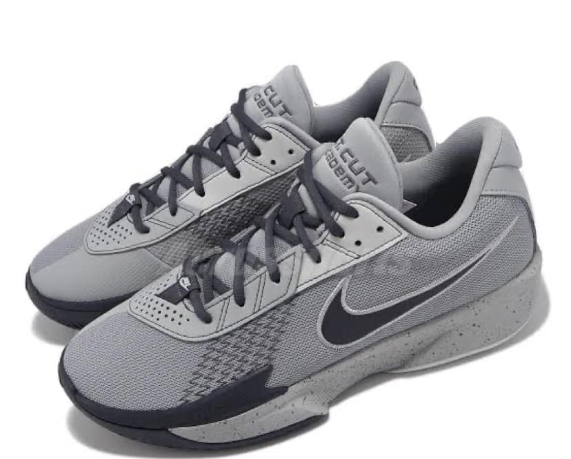https://img1.superbuy.com/images/package/2024/12/14/20504623ab75543d63c3af50f22186242e63552.jpg?x-oss-process=image/resize,w_950